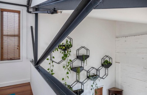 Collingwood North Apartamento | StayCentral - Fitzroy Converted Warehouse Penthouse