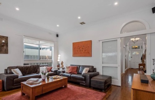 Richmond North Casa | StayCentral - Richmond Residence - 149 Lennox St, Richmond 3121