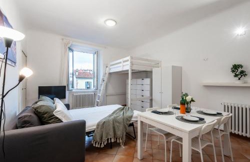 Porta Genova Apartamento | StayEasy Ripa27 - 4 pax Studio with Navigli View