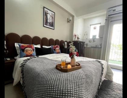 Gurugram Casa | Stayo rooms sector 42