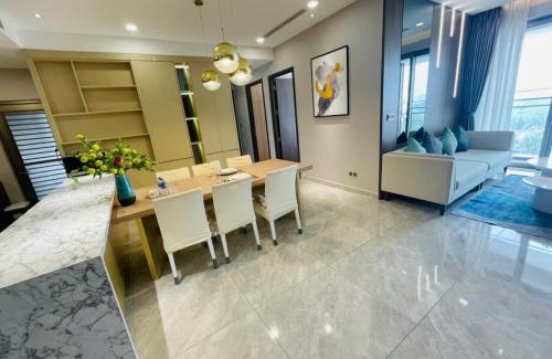 District 7 Apartamento | StayX Sunrise City View