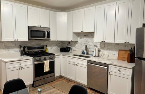 Pittsburgh Casa | Steel City Stay- 4B/2B Getaway