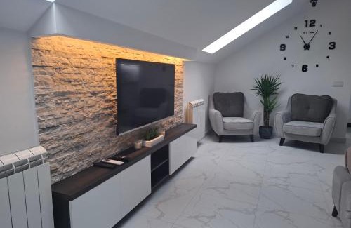 Vozdovac Apartamento | Stef Lux Apartments