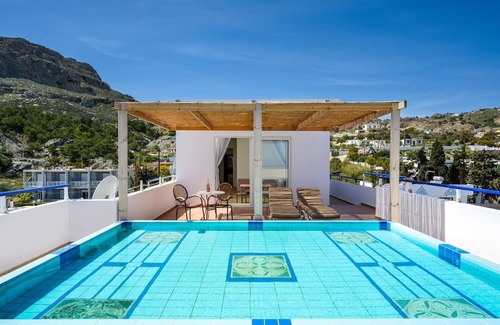 Stegna Villa | Stegna Sunrise Suite With Private Pool & sea View