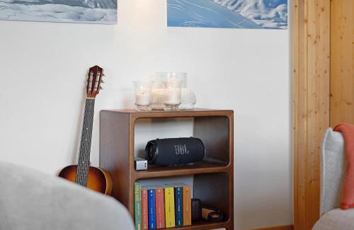 Sankt Anton am Arlberg Apartamento | Steinbock im Chalet Flocke