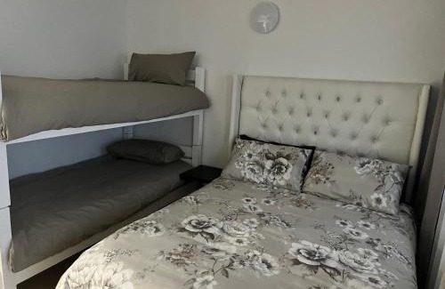 Kingsborough Apartamento | Stella Maris Flat 93 Amanzimtoti