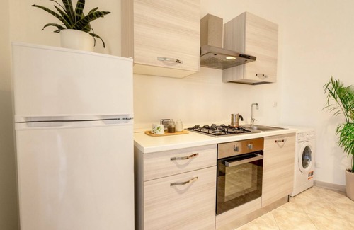 Municipio 2 Apartamento | Stella - Urban Oasis of Contemporary Style