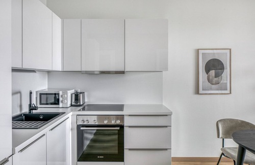Erdberg Apartamento | Stellar Landstraße 1BR w/ Pool & Gym, nr Shopping, by Blueground
