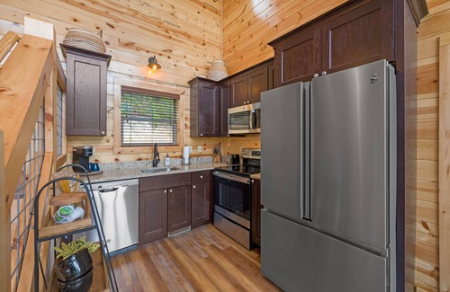 Wears Valley Cabina | Stellar Views - Rustic Modern, Cozy Cabin with all the perks!