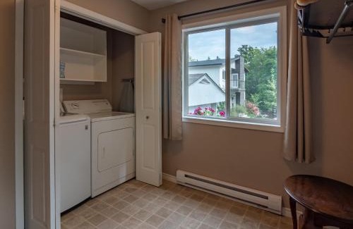 Okanagan-Similkameen Casa | Steller Jay Hollow