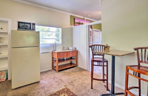 Tropic Villa | Step-Free Waterfront Villa: Gas Grill & Patio