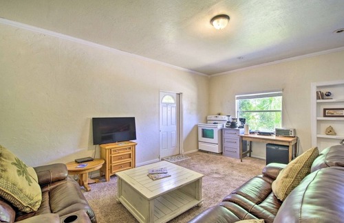 Tropic Villa | Step-Free Waterfront Villa: Gas Grill & Patio