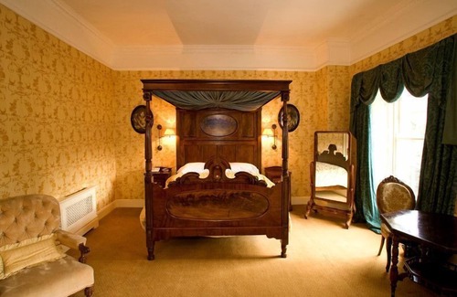 Borris Hotel | Step House Hotel