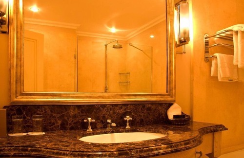 Borris Hotel | Step House Hotel