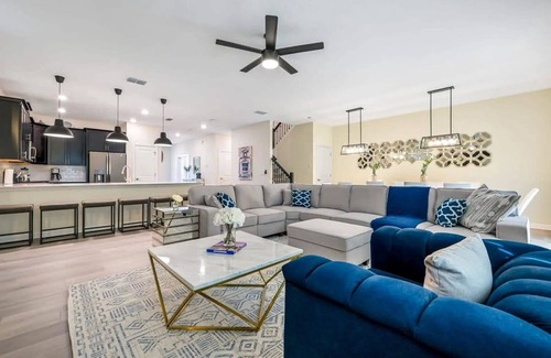 Kissimmee Casa | Step into enchanting charm: 9B Villa near Disney!