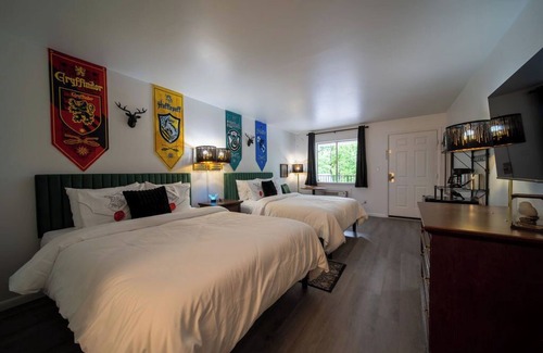 Eureka Springs Historic District Complejo | Step into the Magic Room!