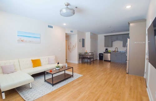 Biloxi Apartamento | 🔥STEPS 2 BEACH❤️ | SLEEPS 6 + NEAR CASINOS