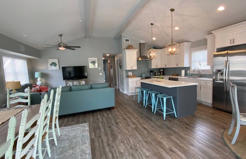 Grayton Beach Casa | Grayton Beach, muy, muy cerca ya solo unos pasos de la playa. Recién remodelado, piscina