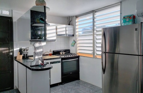 Esperanza Casa | Steps from the Beach & Bio Bay Tours in Esperanza