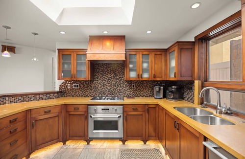 Hollywood Casa | Steps from the Sand – 4BR/3BA Silverstrand Beach House with Ocean Views, Patios
