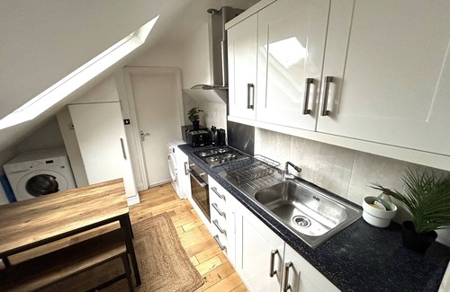 Hackney Central Apartamento | Steps from transportation. Cosy 3 Bedroom Flat, Hackney Central