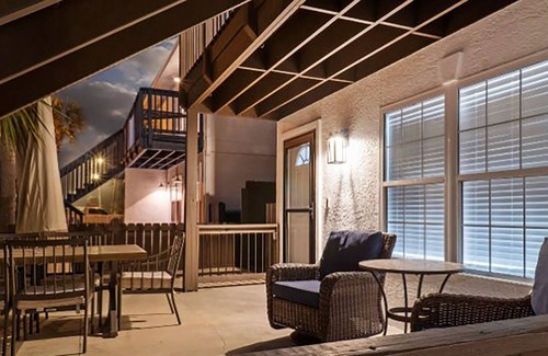 Bahama Beach Condominio | ⭐Book 4 Summer⭐Steps to Beach~EV Charging Station~The Beach at Dogwood B