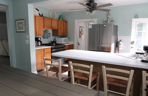 Cape May Point Condominio | Steps to Beach Access and Spacious Pet Friendly Condo