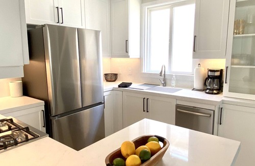 West Newport Casa | Steps to beach, pier, restaurants and shops. Furnished, monthly rental.