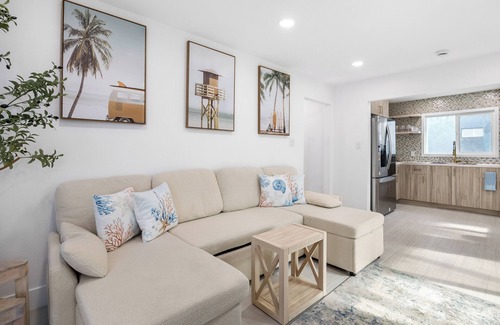 Huntington Beach Casa | Steps to Beach, Firepit & Patio | Long-Term Sunset Beach Stay | Coastal Cove