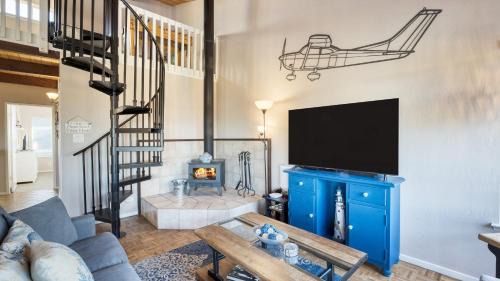 Oceano Casa | Steps to Beach w PatioDeck Foosball Happy Bottom Beach House by AvantStay