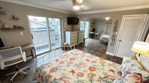 Belle Vista Apartamento | Steps to beach with No Resort Fees and FREE parking 2
