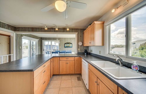 Sandbridge Casa | Steps to Ocean: Spacious Virginia Beach Retreat!