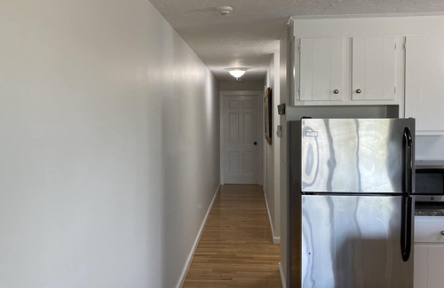 North Truro Condominio | Steps to Private Beach
