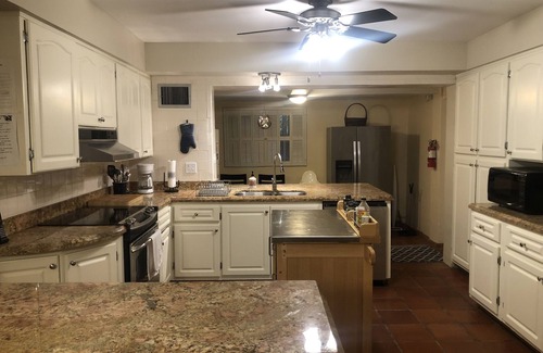 Birch Park Finger Streets Casa | Pasos a la playa y un paseo por la vida nocturna de Fort Lauderdale