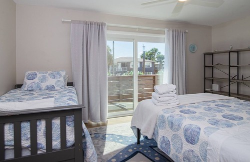 Neptune Beach Casa | Steps to the beach! A quick bike ride to the Beaches Town Center. Lots to do!