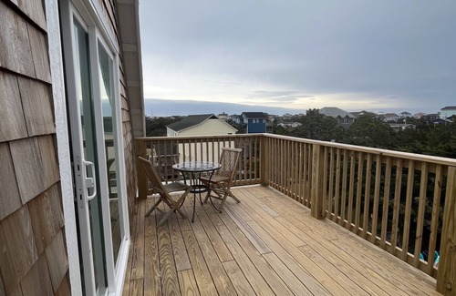Salvo Apartamento | -PAMLICO PERCH-STEPS TO THE BEACH AMPLE PARKING YEAR ROUND FOR FISHING TRAILERS