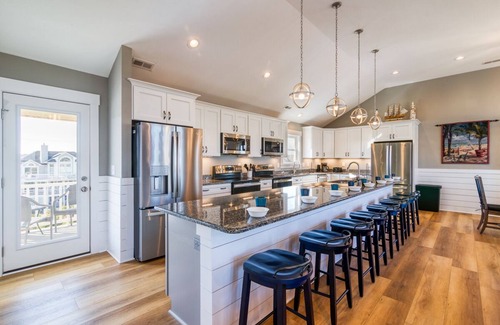 Pine Island Casa | Steps to the beach and loads of community amenities in Pine Island!