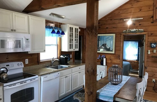 South Yarmouth Cabaña | Cottage * Pasos a la playa (21 de septiembre - 14 de octubre disponibles