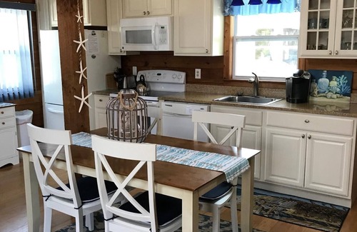 South Yarmouth Cabaña | Cottage * Pasos a la playa (21 de septiembre - 14 de octubre disponibles