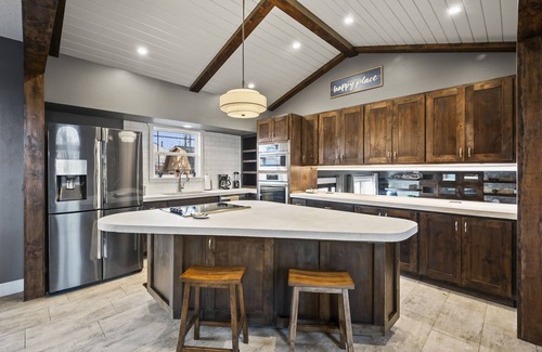 Northeast Colorado Springs Casa | Steps to Trails+Parks+Creek+ More- Your Cozy Cottonwood Creek Casa