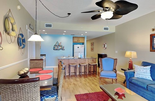 Panama City Beach Condominio | Sterling Reef #106 | Sweeping Gulf View + Resort Amenities