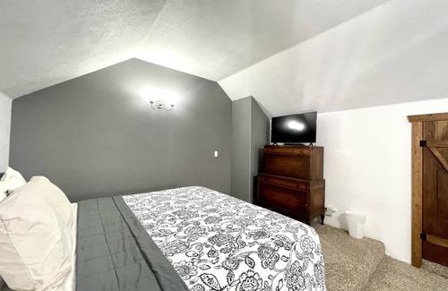 Ahwahnee Cabina | Suite Sterling @ Sierra Mountain Lodge - Yosemite