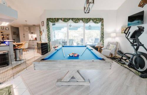 Port Charlotte - Charlotte Harbor Casa | steve and cori's tropical king suite 2