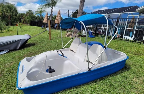 Port Charlotte - Charlotte Harbor Casa | steve and cori's tropical king suite 2
