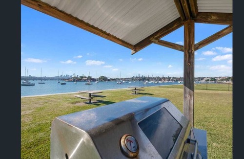 Drummoyne Apartamento | STG72 - waterfront 2 bedroom unit - Drummoyne