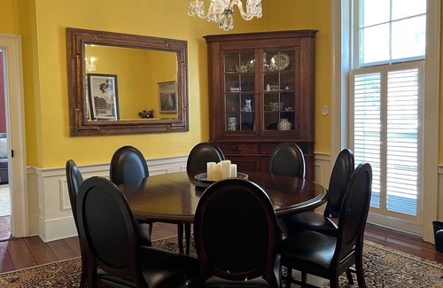 Woodstock Casa | Stickley Hall- A historic, beautiful home