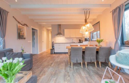 Baarland Casa | Stijlvol ingerichte bungalow in Baarland