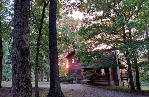 Kabletown Cabina | Still Point Cabin - Harper's Ferry, WV - Mountain Getaway - 3 Bedrooms/AC/WiFi