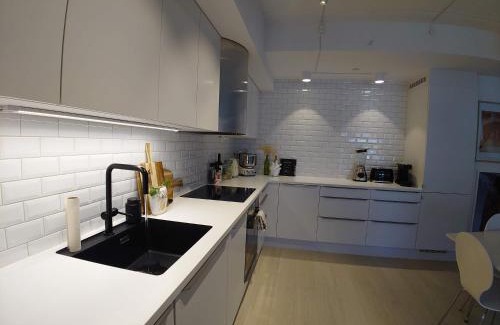 Trondheim Apartamento | Stilren leilighet midt på Lade