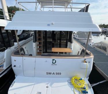 Werder Alquiler De Eote | Stilvolle Bootsunterkunft für bis zu 4 Personen